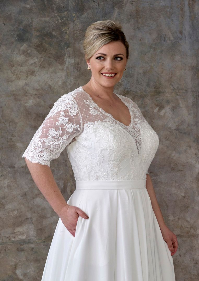 Wedding dresses for hot sale plus size over 50